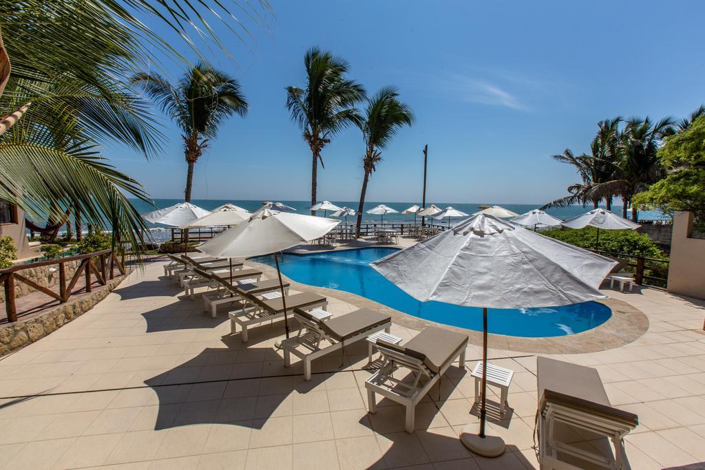 Casa De Playa Bungalows & Restaurant Hotel Mancora Exterior photo