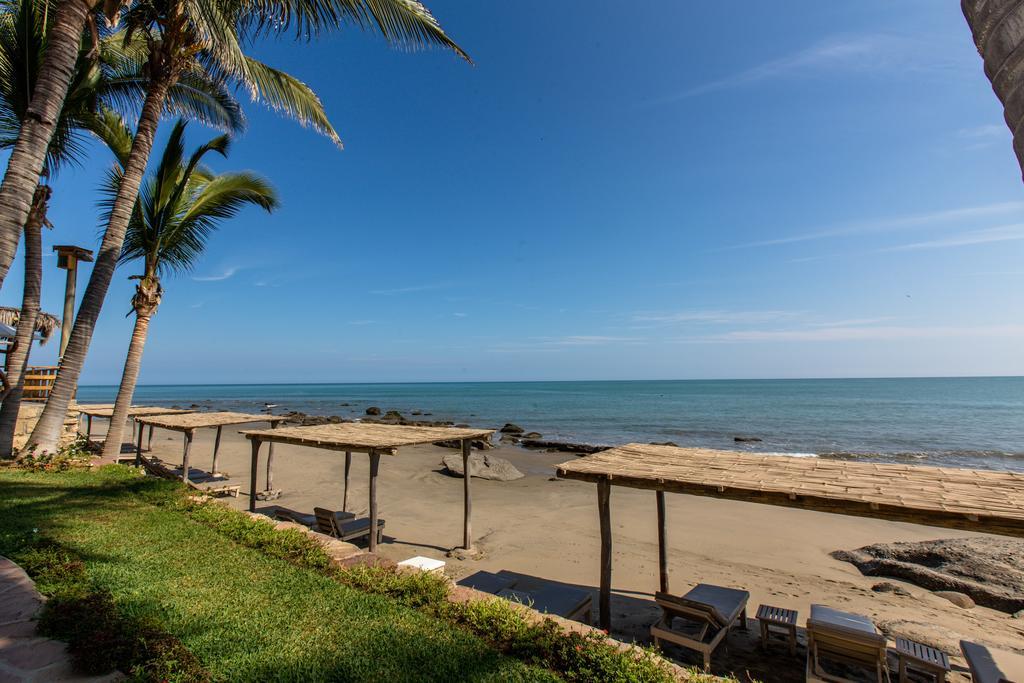 Casa De Playa Bungalows & Restaurant Hotel Mancora Exterior photo