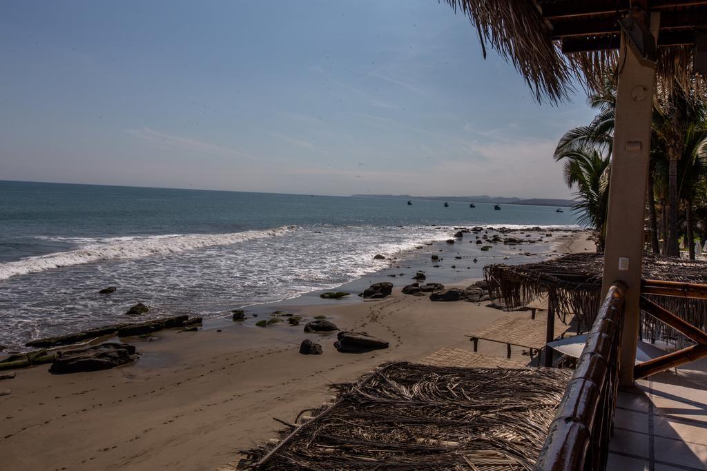 Casa De Playa Bungalows & Restaurant Hotel Mancora Exterior photo