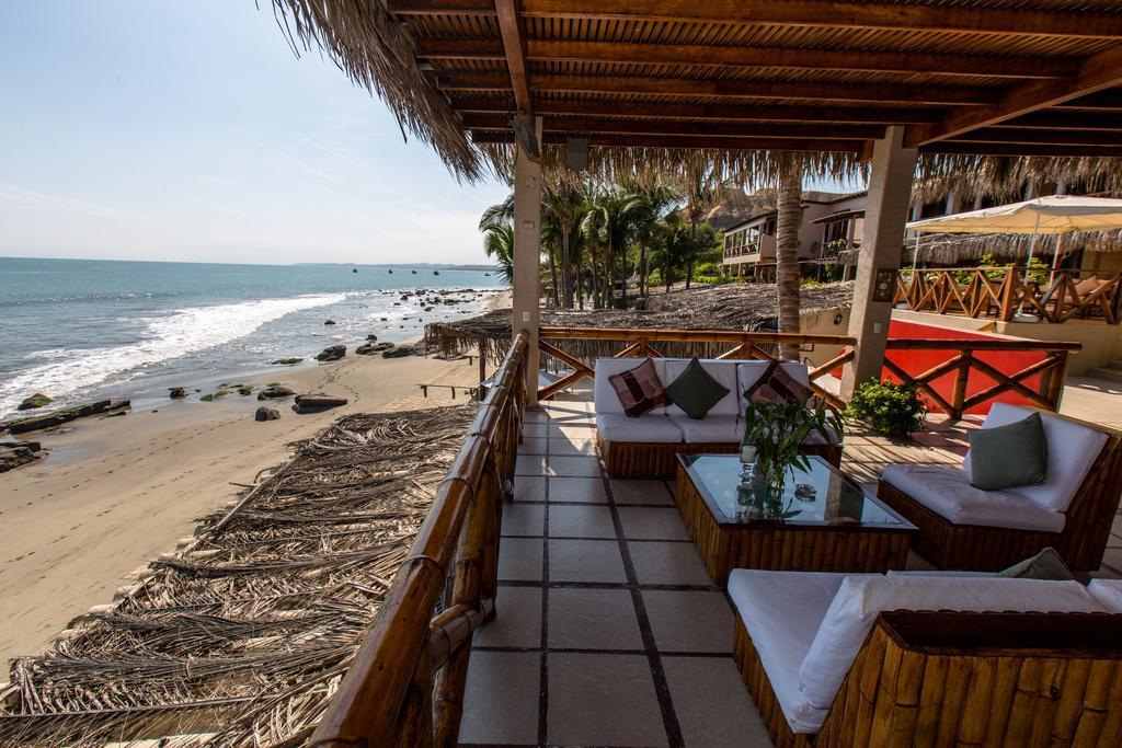 Casa De Playa Bungalows & Restaurant Hotel Mancora Exterior photo